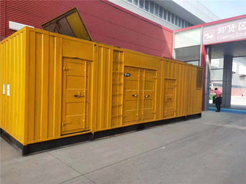 普兰店国内外发电机组租赁合同在明确设备维护责任方面有哪些不同做法？